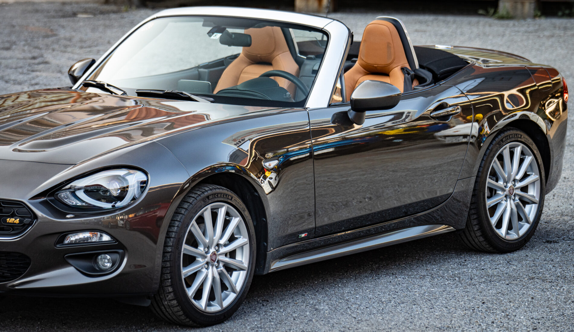 124 Spider | 畑野自動車