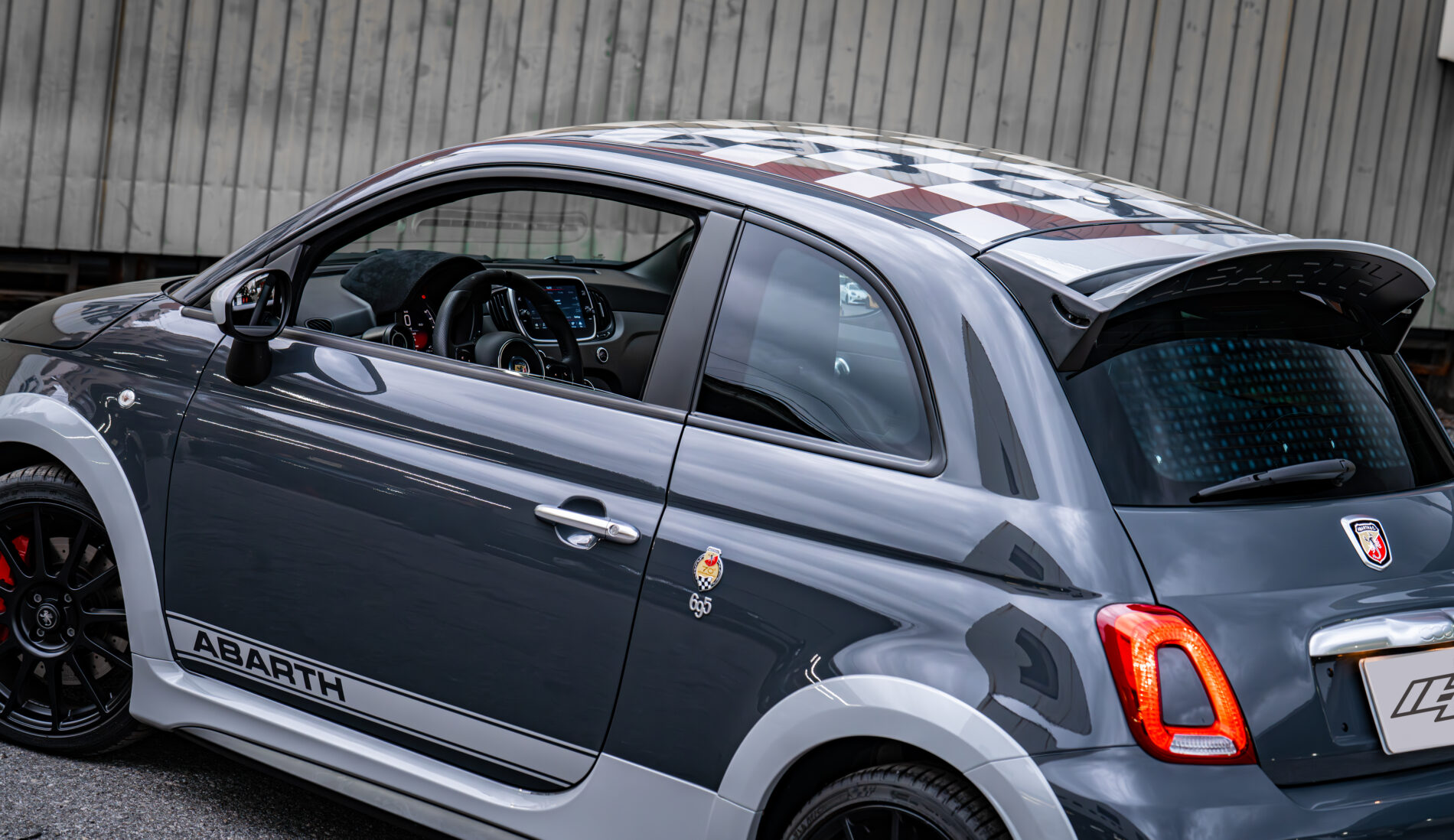 695 70° Anniversario | 畑野自動車